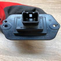 PM010010B HB180GJ6A  Heater blower motor/fan resistor Mazda 6