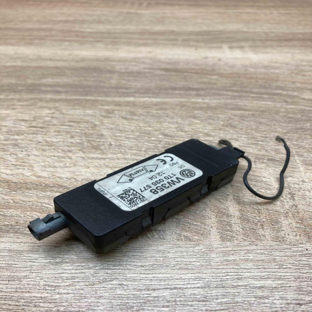 1T0035577 VW358  Antenna control unit Volkswagen Touran I