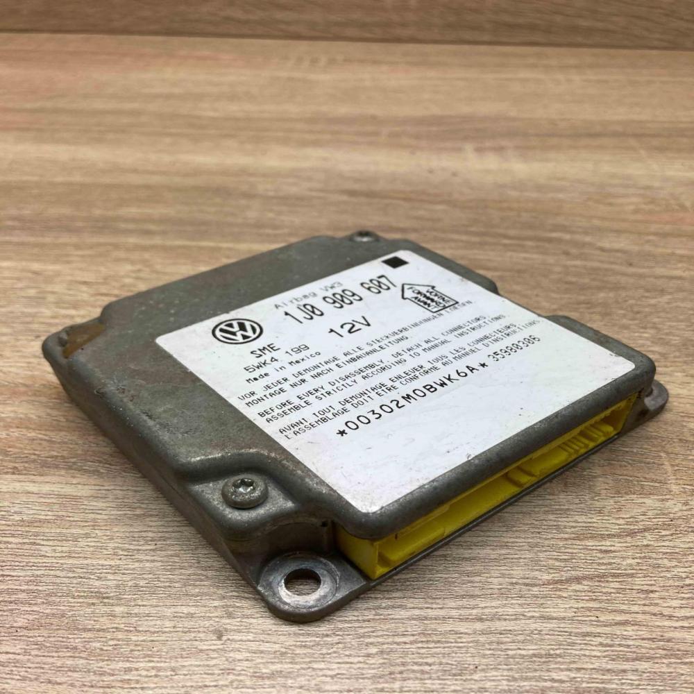 1J0909607 5WK4199 Safety Airbag control unit/module Volkswagen PASSAT B5