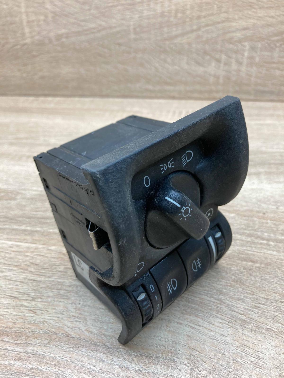 90504968 90569814 LC Light switch Opel Vectra B