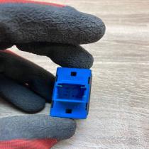 8368932   Electric window control switch BMW 5 E34