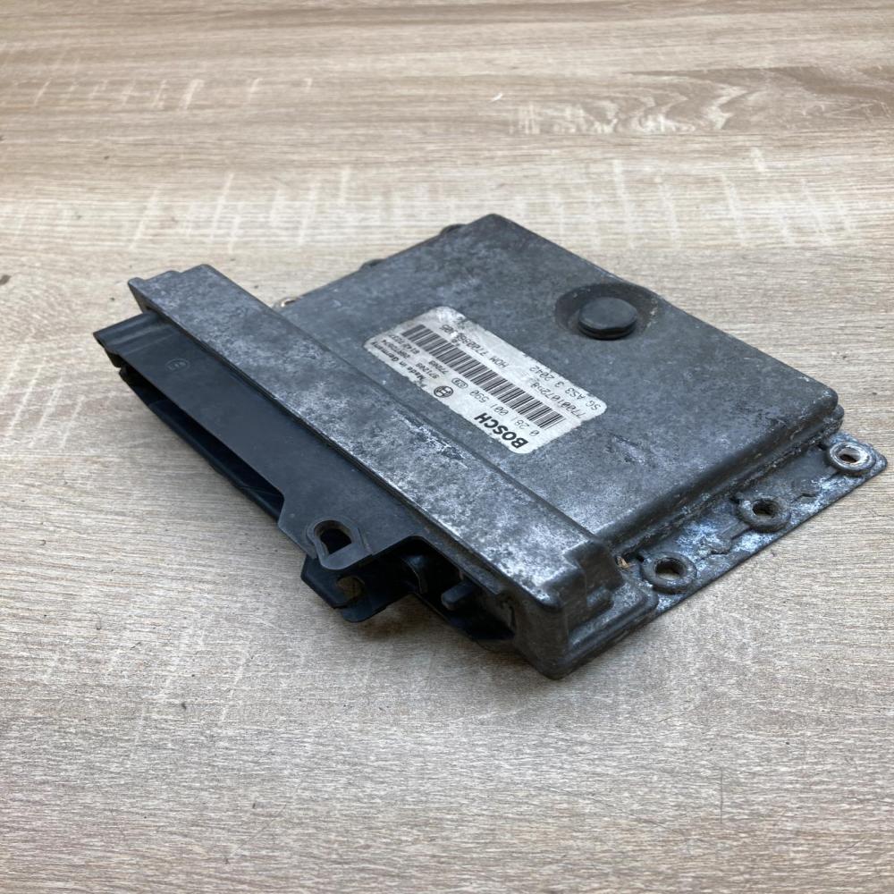 7700868305 0281001590  Engine control unit/module ECU Renault Espace III