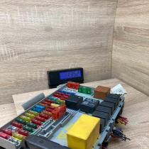 09152787   Fuse module Opel Vectra B