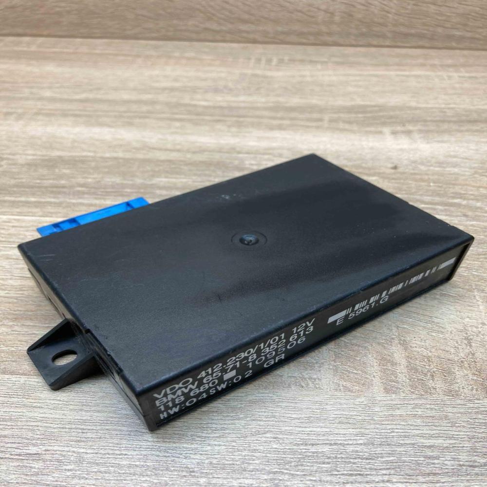 8352613  Module Cruise control unit/module BMW 7 E38