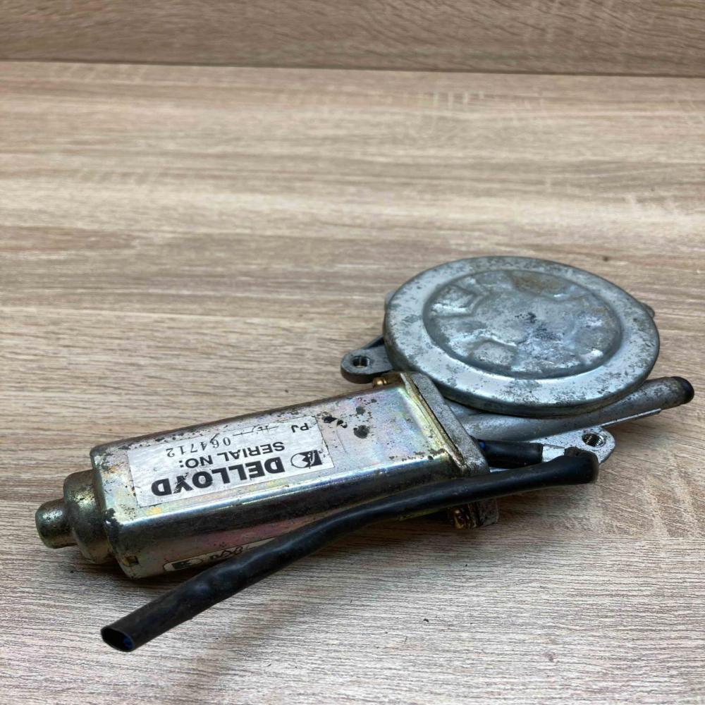 064712 027499  Sunroof motor/actuator Opel Frontera B