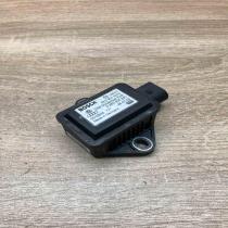 8E0907637A 0265005245  Yaw turn rate sensor Audi A6 S6 C5 4B