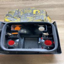 7701033780   Rear/tail lights Renault 19