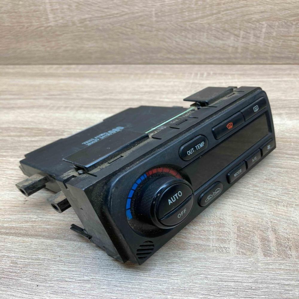 72311 AE080   Climate control unit Subaru Legacy