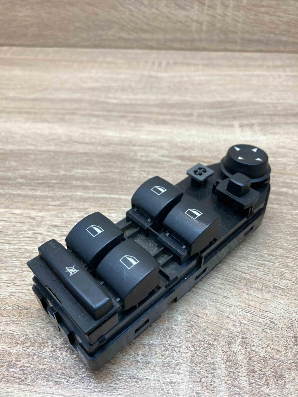 6951925   Electric window control switch BMW 5 E60 E61