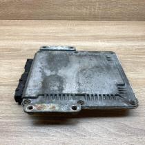 P04727661AA 0281010290  Engine control unit/module ECU Chrysler Voyager