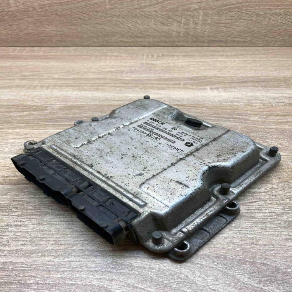 P04727661AD 0281010290  Engine control unit/module ECU Chrysler Voyager