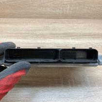 24417169 0281010268  Engine control unit/module ECU Opel Zafira A