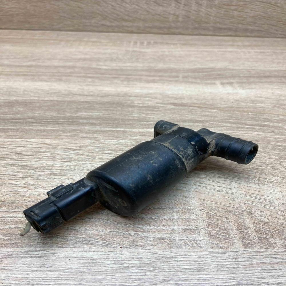7700428385   Windscreen/windshield washer pump Peugeot 307