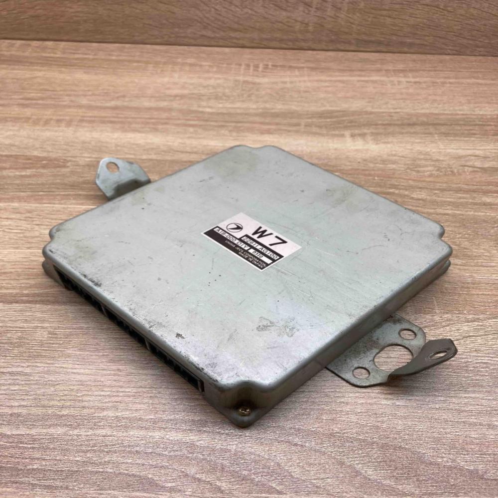 22611AG100 A18 000DIY W7 Engine control unit/module ECU Subaru Legacy