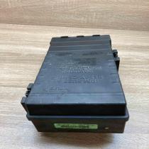 05144509AB   Fuse module Chrysler Voyager