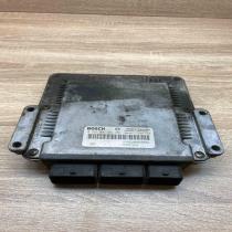 HOM8200039569 0281001934 Main Engine control unit/module ECU Renault Scenic I