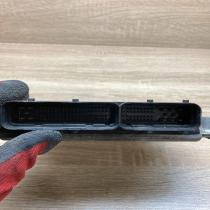 P05094285AC 0281012121  Engine control unit/module ECU Chrysler Voyager