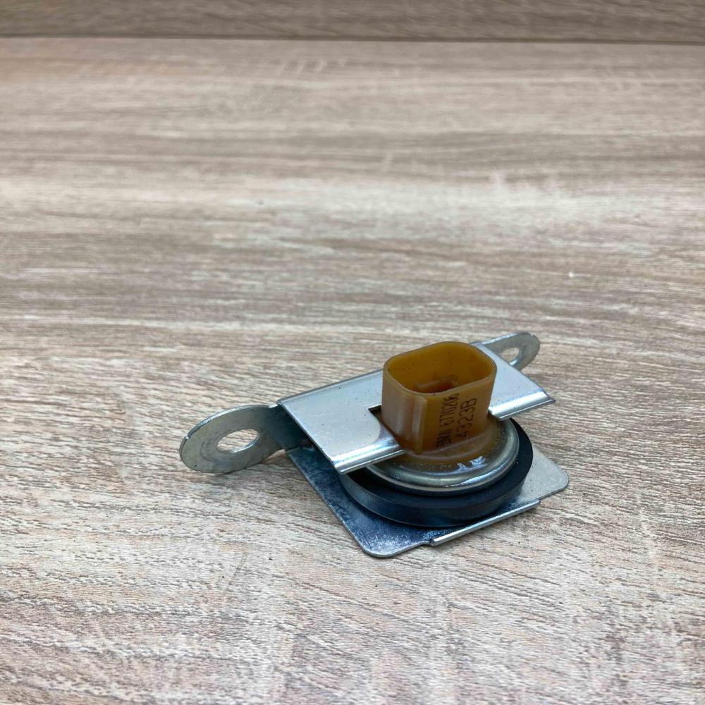 6770206 4323B  ESP acceleration yaw rate sensor BMW 7 E65 E66