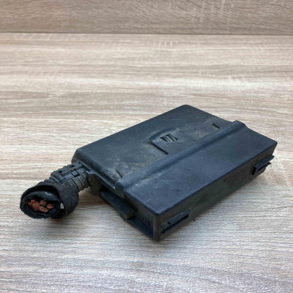 90504535   Fuse box set Opel Vectra B