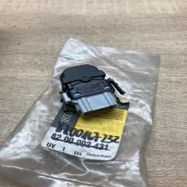 8200167232 2648802  Electric window control switch Renault Laguna II