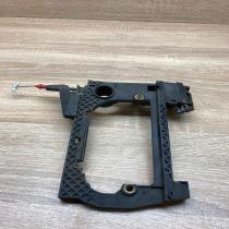 BMW 5 Series E39 Right Side Plastic Trim Front door exterior handle/bracket BMW