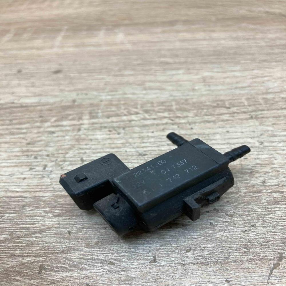 1742712 04T337  Turbo solenoid valve BMW 5 E60 E61
