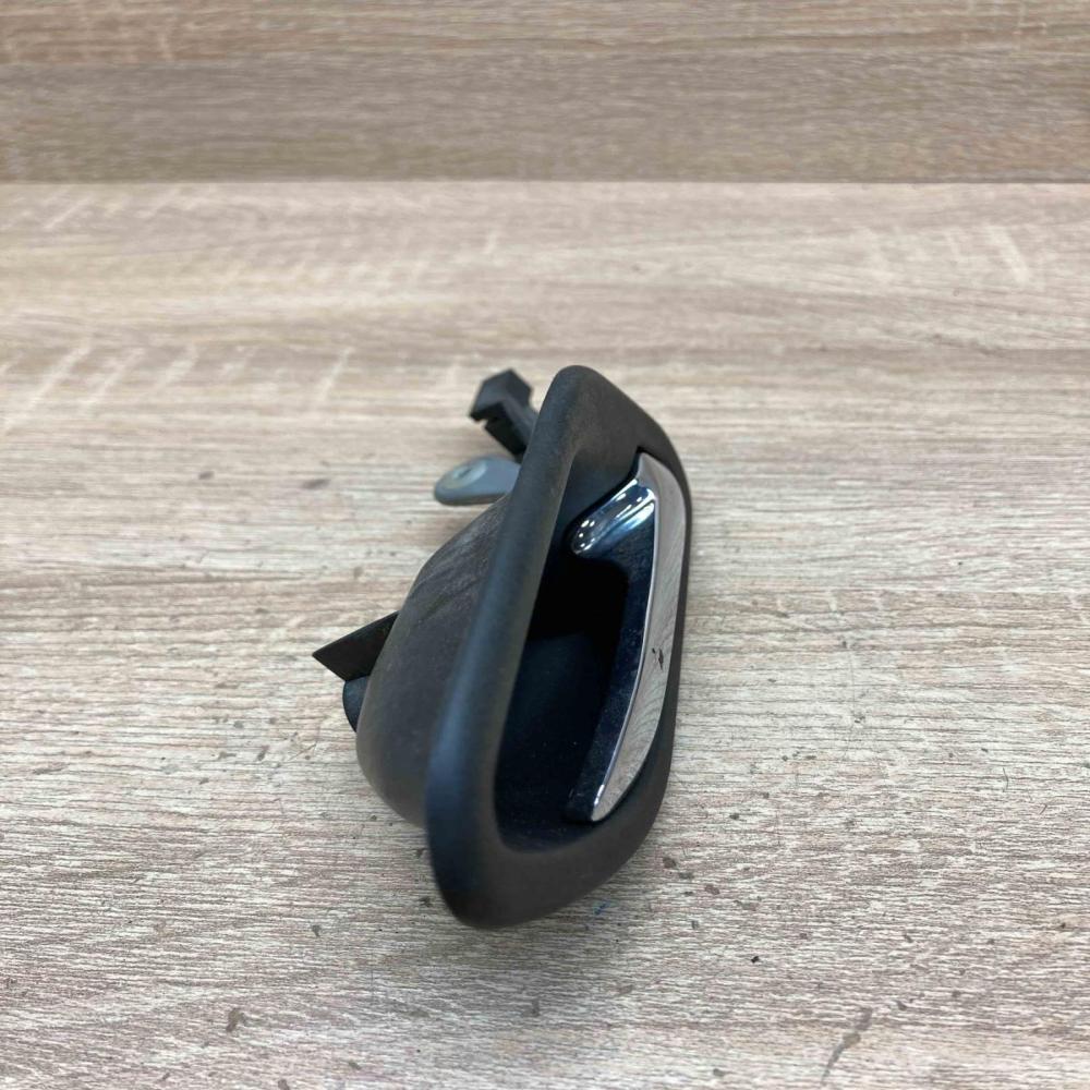 8125514   Front door interior handle BMW 5 E39
