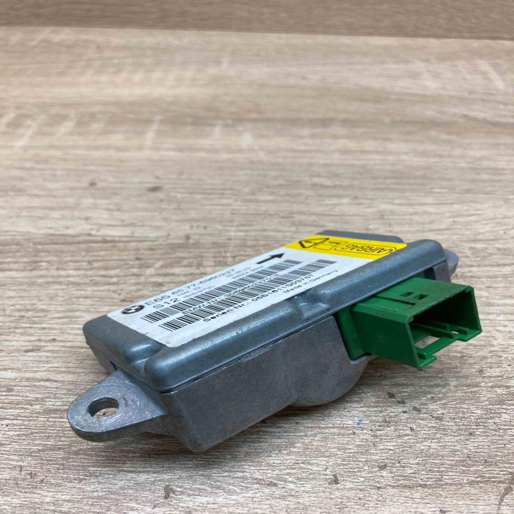 6960227 5WK43504  Airbag deployment crash/impact sensor BMW 7 E65 E66