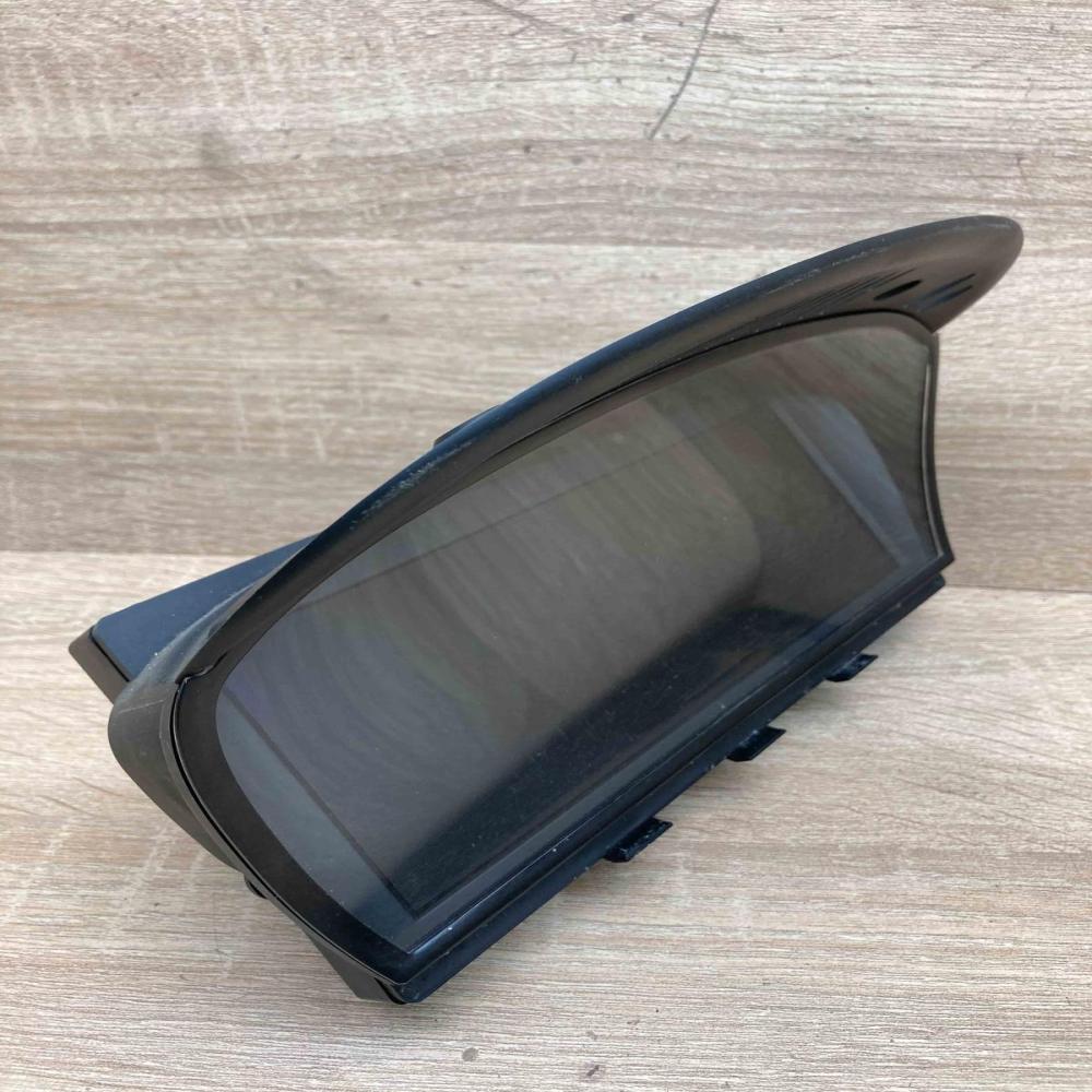 6950463   Screen/display/small screen BMW 5 E60 E61