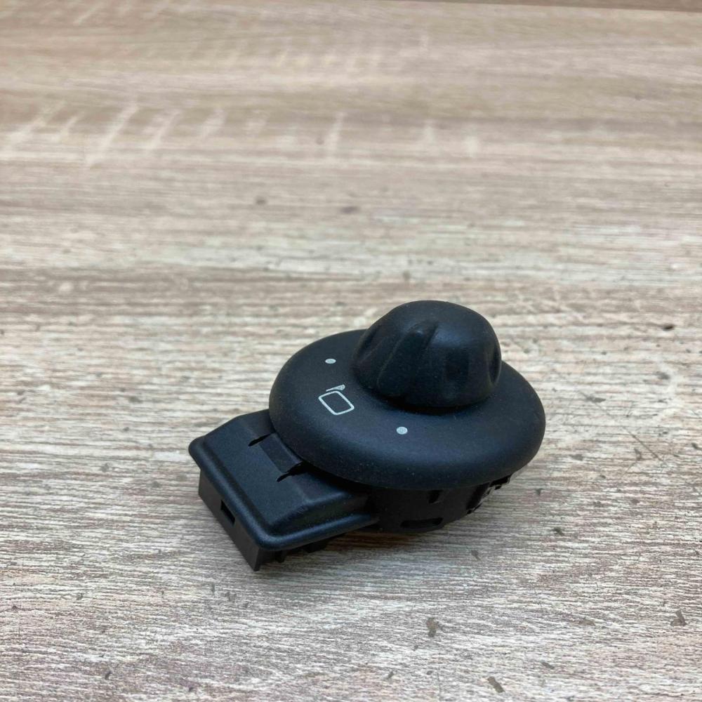 3422621   Wing mirror switch Mini One - Cooper Coupe R56