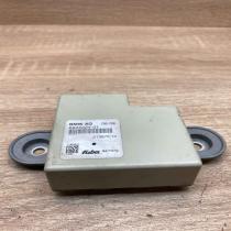 6935024 6935024 01  Aerial antenna amplifier BMW 5 E60 E61