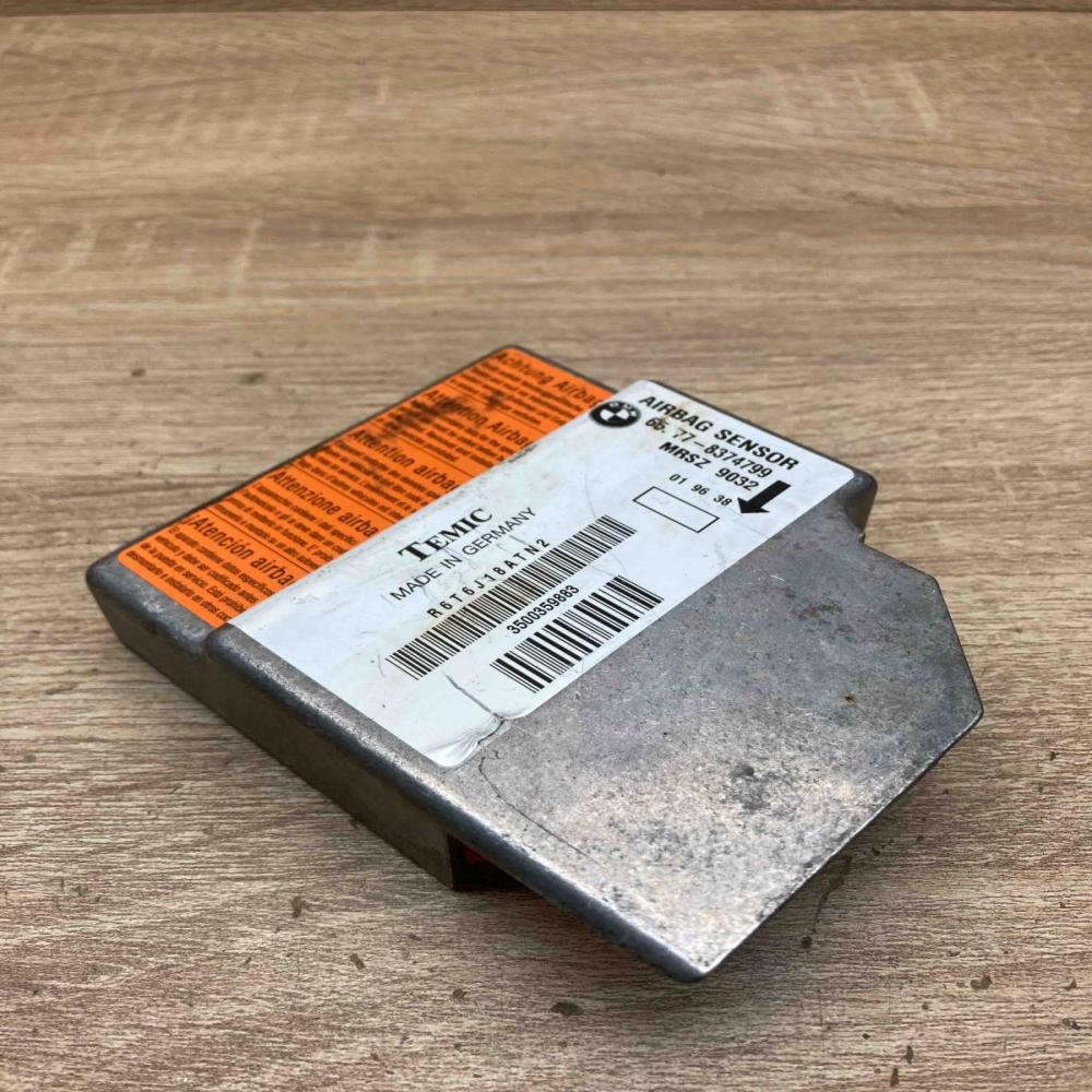 8374799   Airbag control unit/module BMW 5 E39