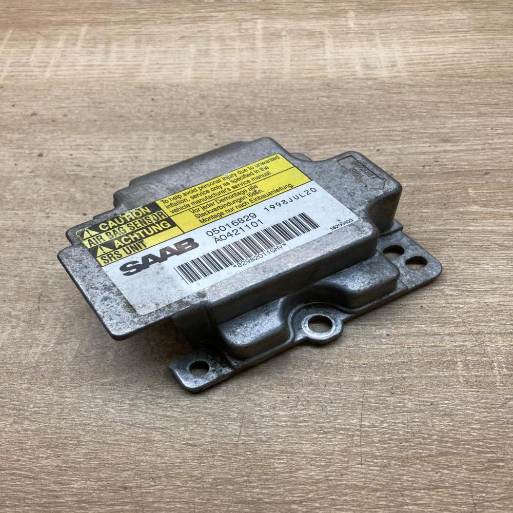 05016829 A0421101  Airbag control unit/module Saab 9-3 Ver1