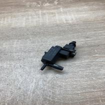 1742712 72234100  Vacuum valve BMW 5 E60 E61
