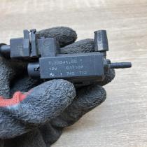 1742712 72234100  Vacuum valve BMW 5 E60 E61