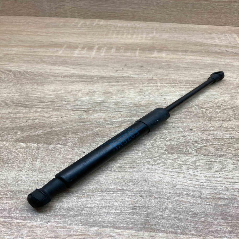 7200197   Front bonnet/hood damper/strut BMW 5 GT F07