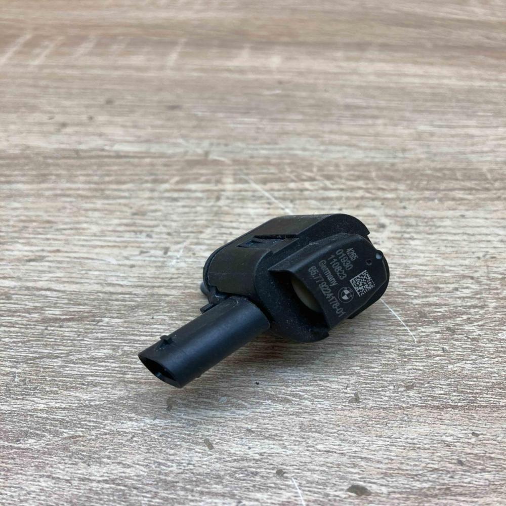 9224178   Airbag deployment crash/impact sensor BMW 7 F01 F02 F03 F04