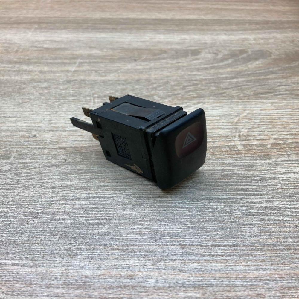 191953235   Hazard light switch Volkswagen Golf II