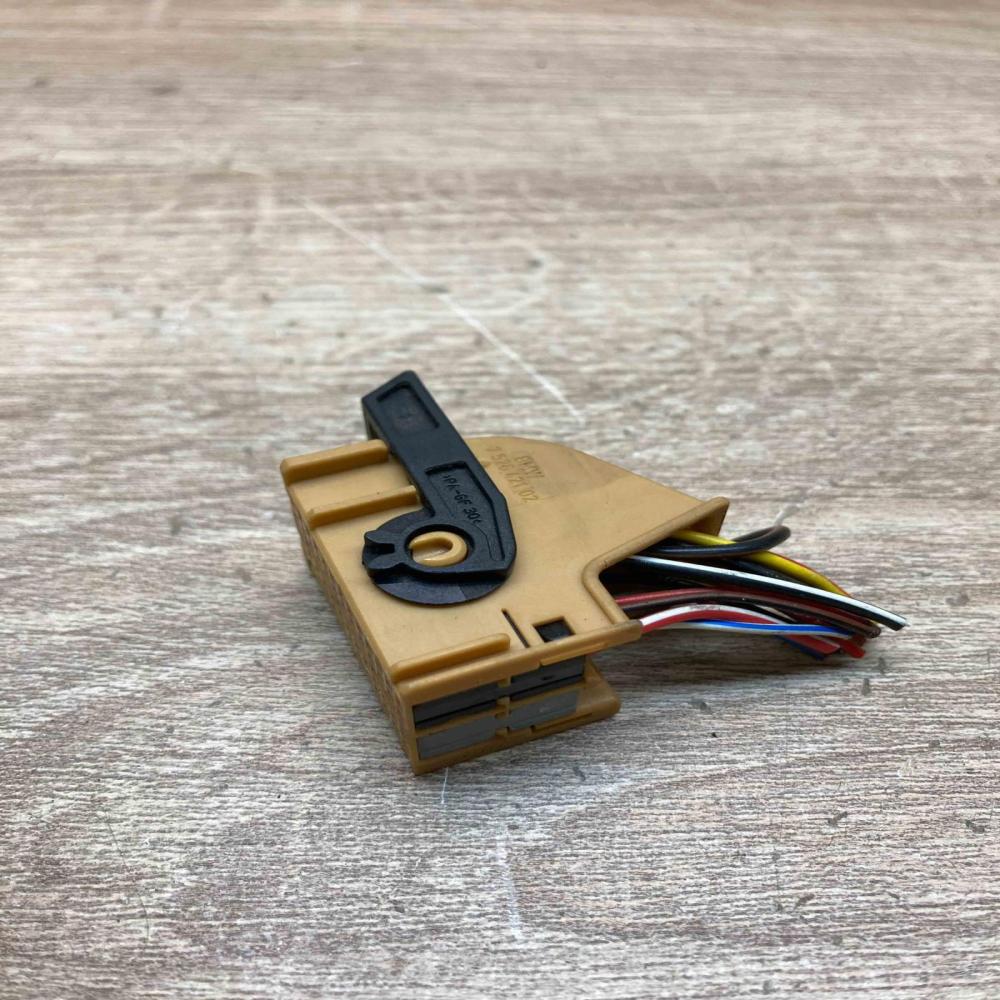 7526421 1 967287 4  Plug wire BMW 5 E60 E61