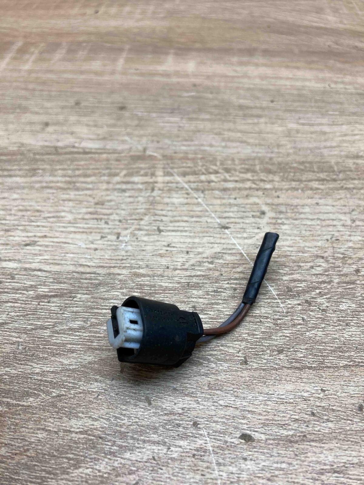 968405 1 968405 2PIN Black Plug wire BMW 7 E65 E66