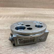 9159803   Air conditioning (A/C) expansion valve BMW 7 F01 F02 F03 F04