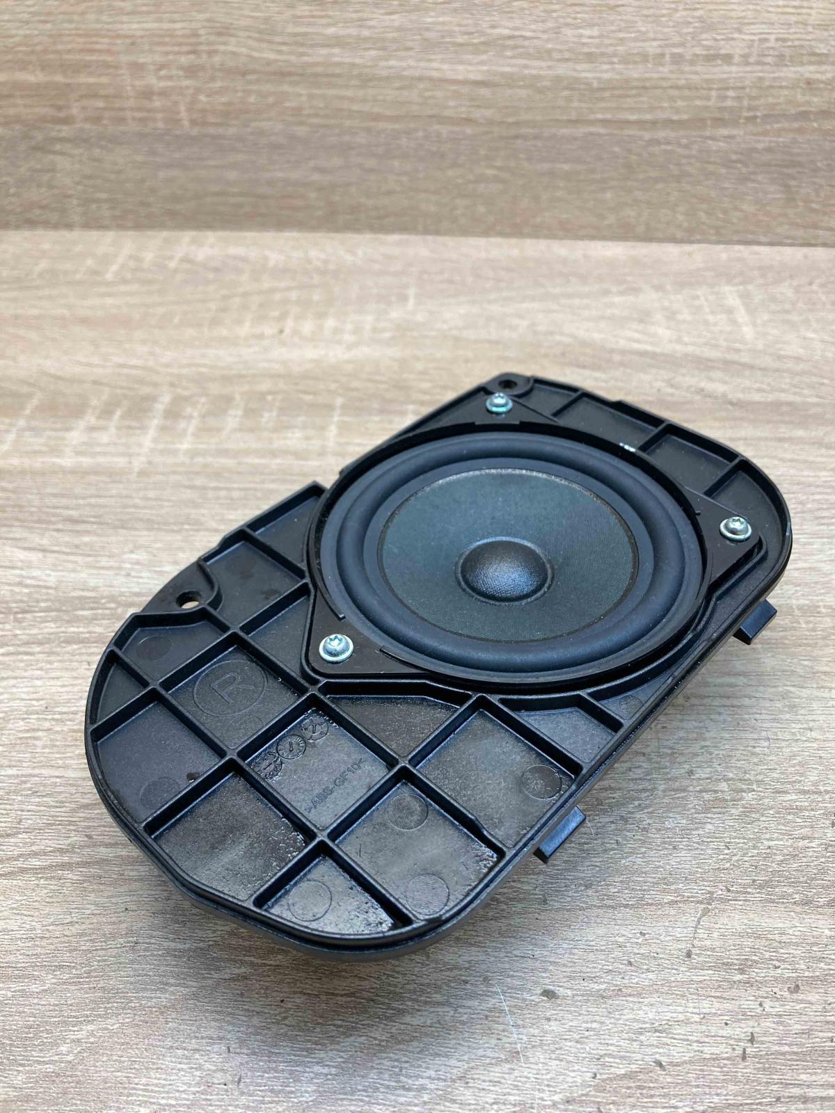 9239184  Right Side Panel speaker BMW 5 F10 F11