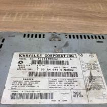 P05064003AI  6 DISC CD/DVD changer Chrysler Voyager
