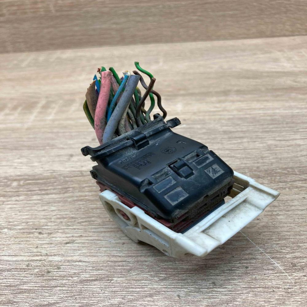 989951101 MCD  Plug wire Peugeot 508 RXH