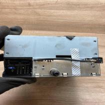 13190856   Radio/CD/DVD/GPS head unit Opel Astra H