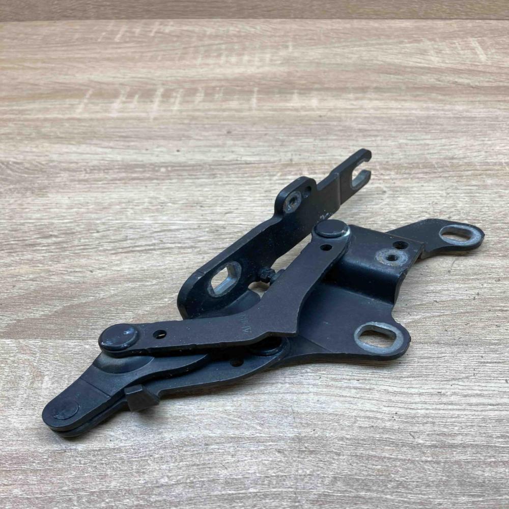 7115263 ES03  Engine bonnet/hood hinges BMW 3 E90 E91