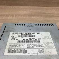 P05064003AE   CD/DVD changer Chrysler Voyager