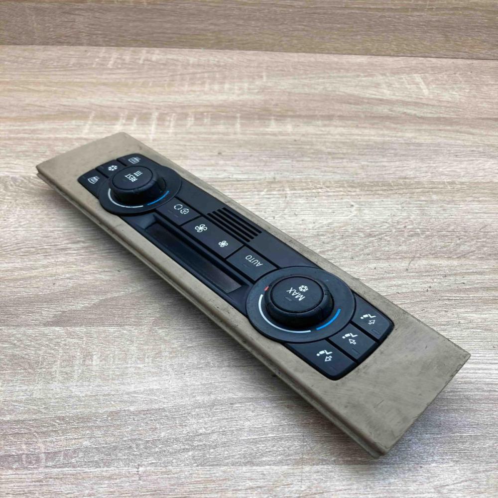 9117136   Climate control unit BMW 3 E90 E91