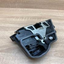 7167071   Front door lock BMW 5 E60 E61