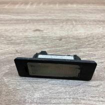 001318 E8  Number plate light Ford C-MAX I